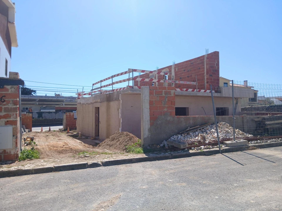 Moradia T4 para Venda em Alcabideche Foto 1