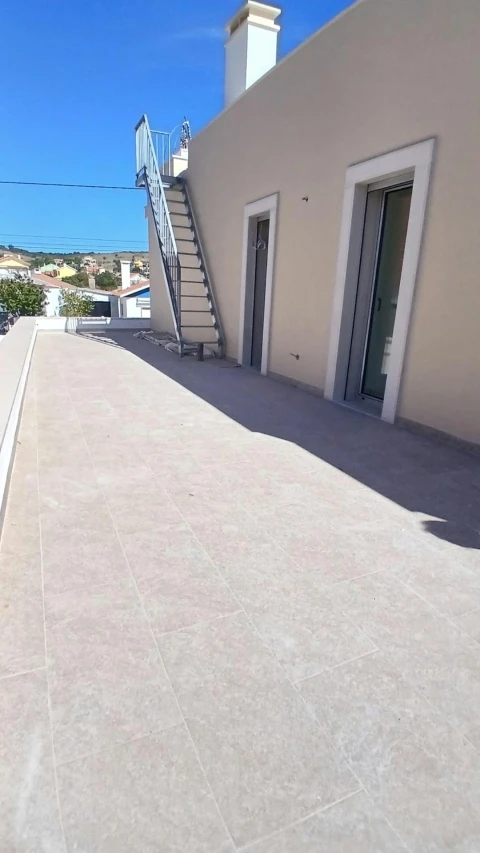 Moradia T4 para Venda em Alcabideche