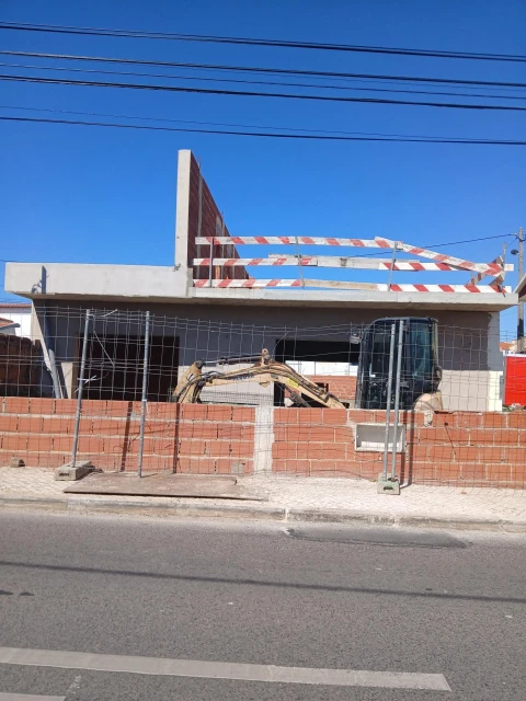 Moradia T4 para Venda em Alcabideche