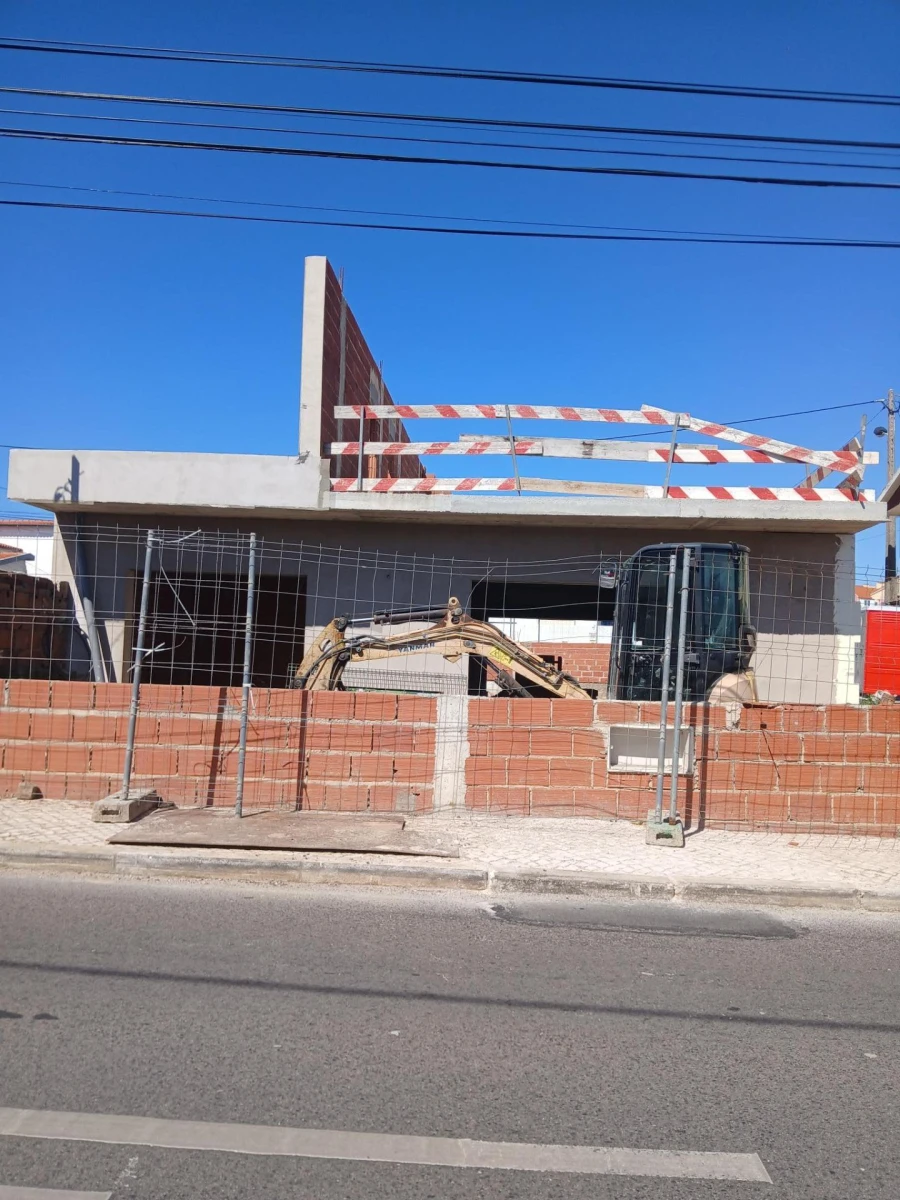 Moradia T4 para Venda em Alcabideche Foto 5