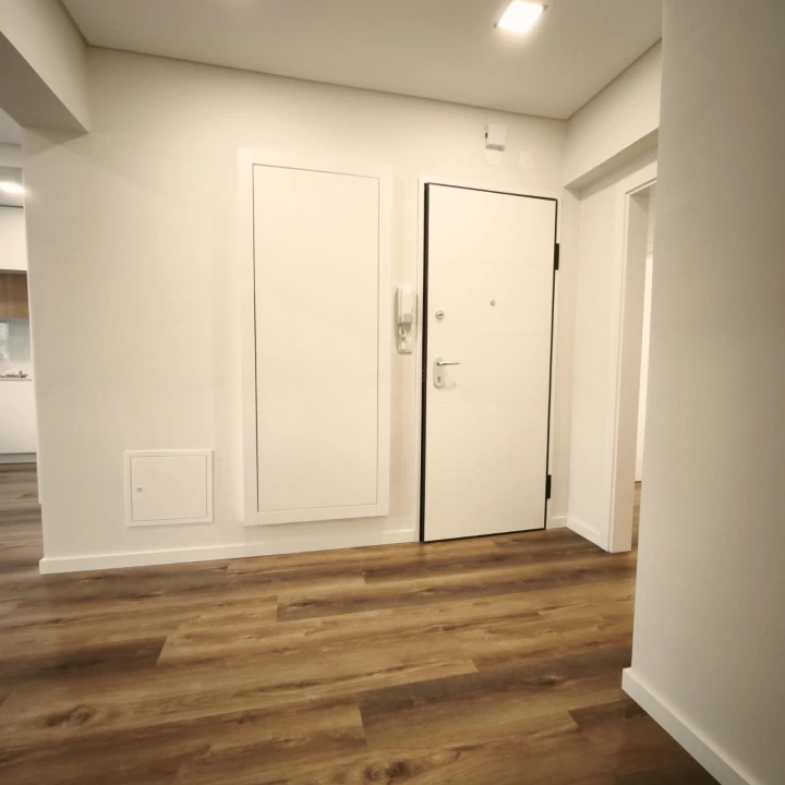 Apartamento T3 para Venda em Benfica Foto 30