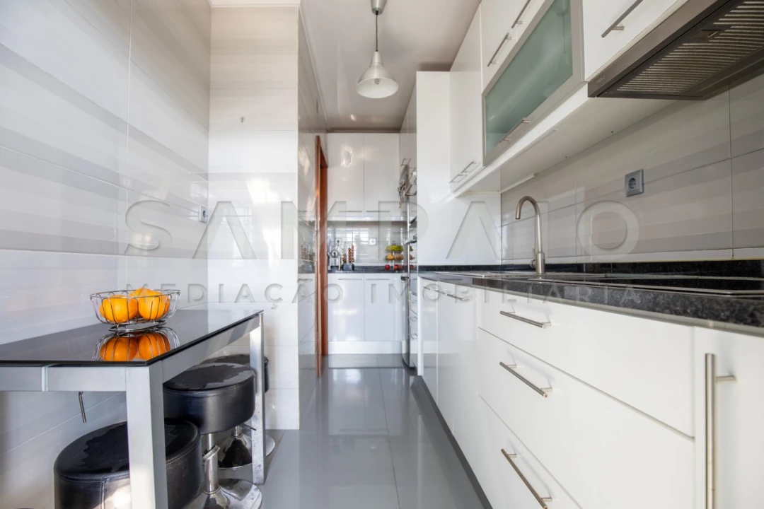 Apartamento T2 para Venda em Bonfim Foto 2