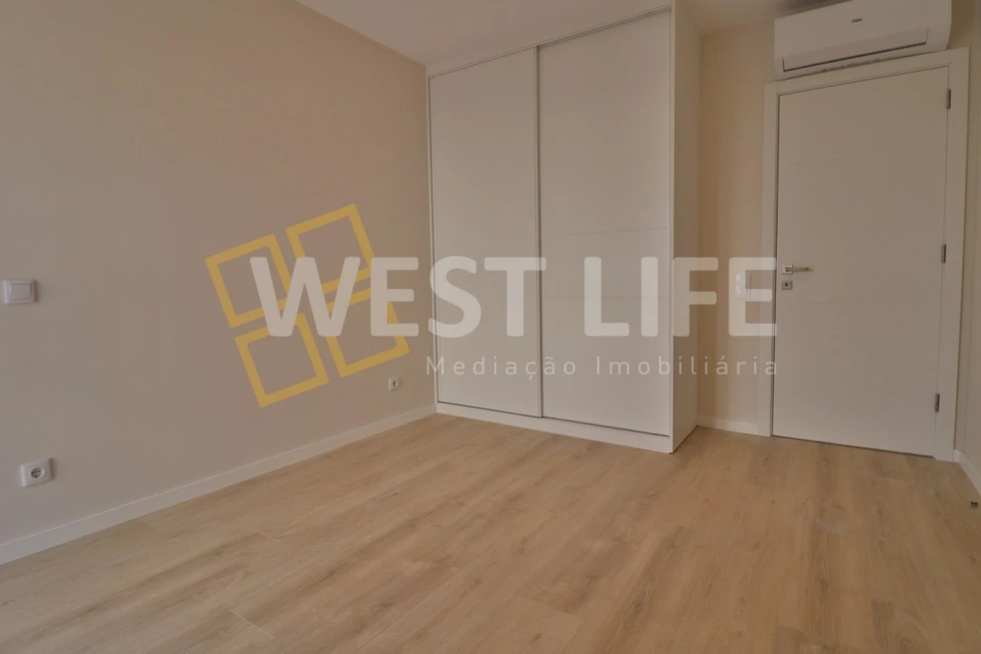 Moradia T5 para Venda em Ponte do Rol Foto 21