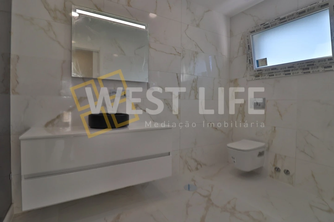 Moradia T5 para Venda em Ponte do Rol Foto 22