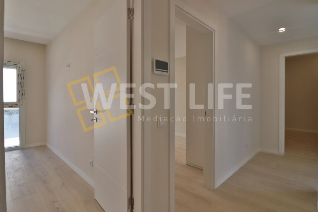 Moradia T5 para Venda em Ponte do Rol Foto 30