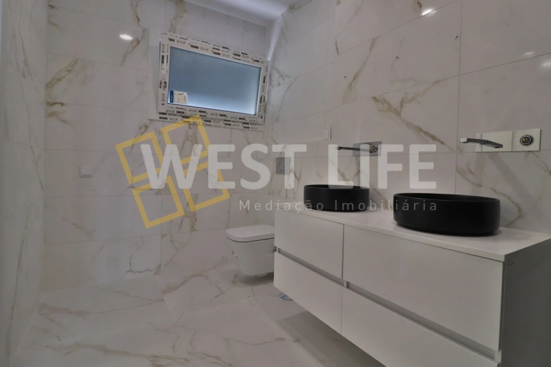 Moradia T5 para Venda em Ponte do Rol Foto 38