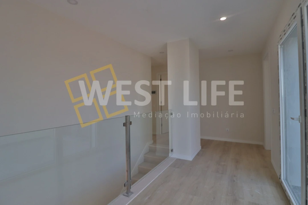 Moradia T5 para Venda em Ponte do Rol Foto 40