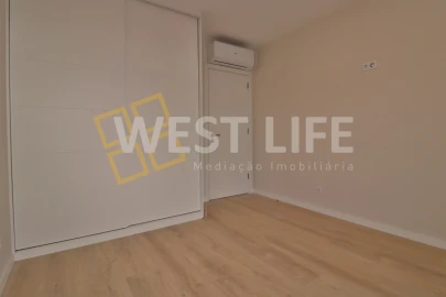 Moradia T5 para Venda em Ponte do Rol