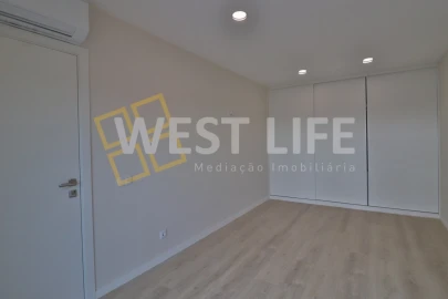 Moradia T5 para Venda em Ponte do Rol