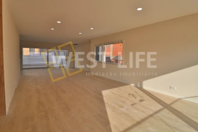 Moradia T5 para Venda em Ponte do Rol