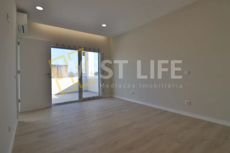 Moradia T5 para Venda em Ponte do Rol Foto 34