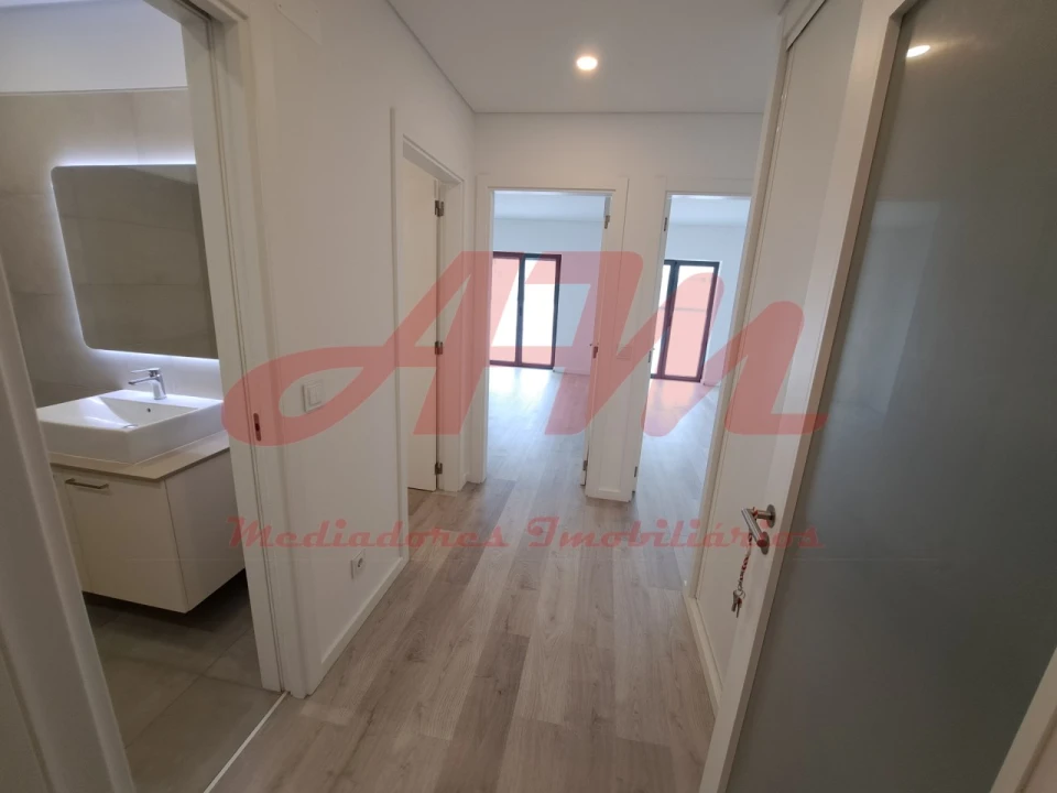 Apartamento T3 para Venda em Mina de Água Foto 8