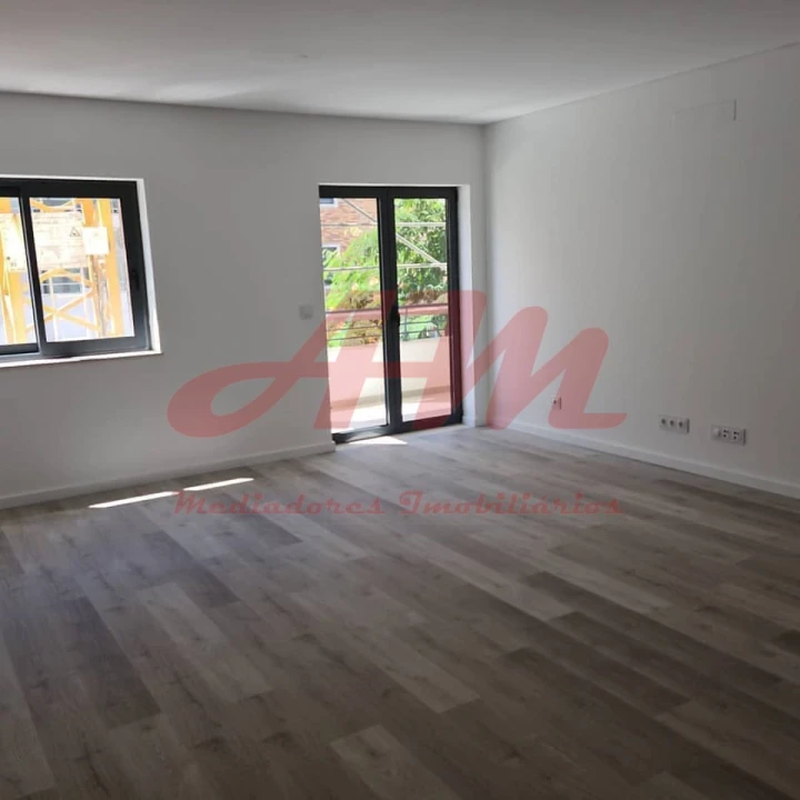 Apartamento T3 para Venda em Mina de Água Foto 12