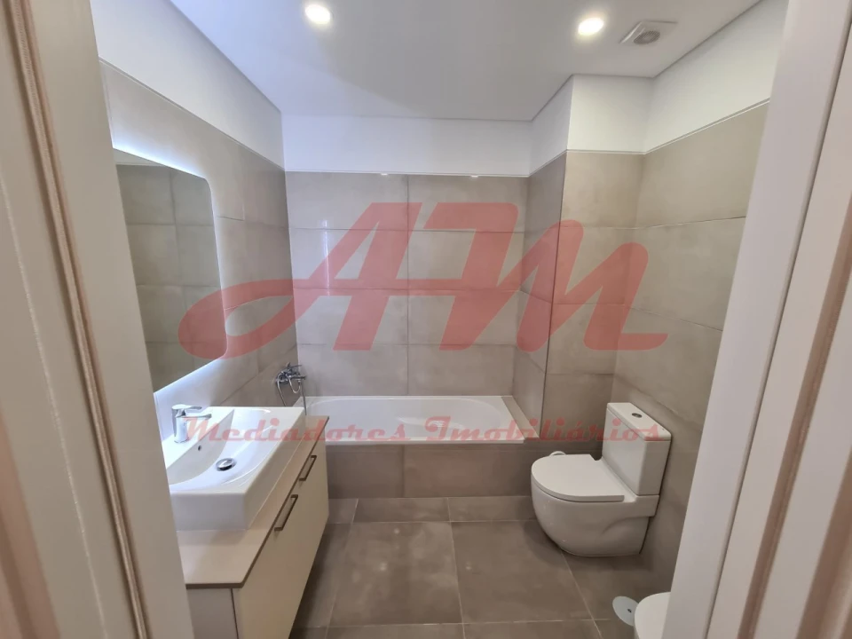 Apartamento T3 para Venda em Mina de Água Foto 16