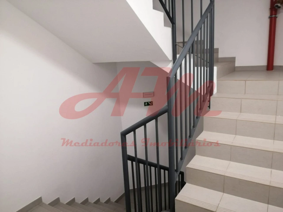 Apartamento T3 para Venda em Mina de Água Foto 22