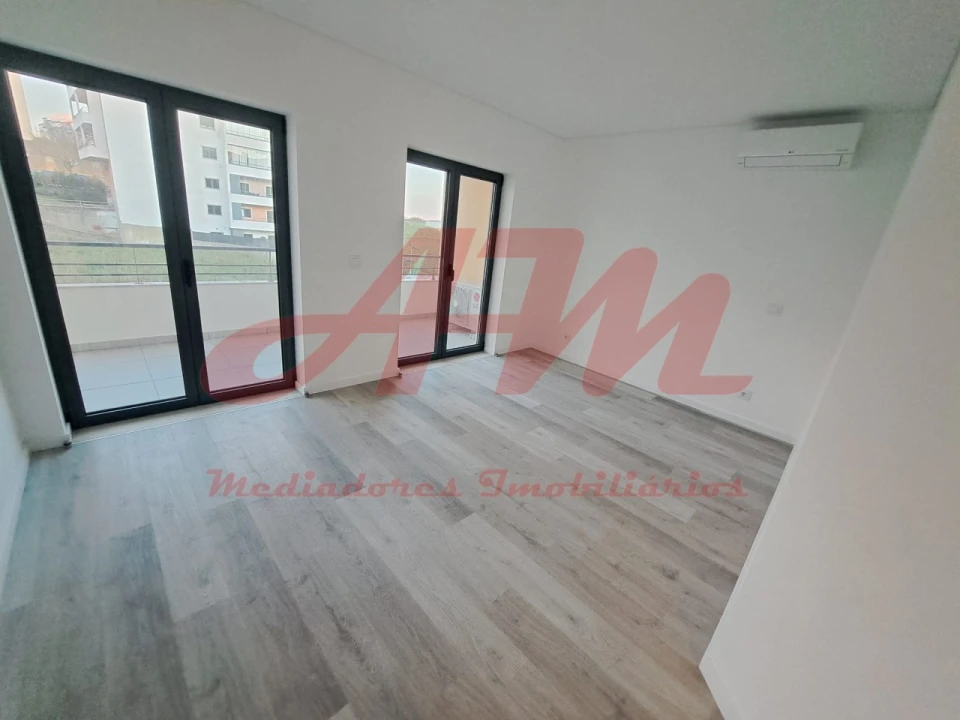 Apartamento T3 para Venda em Mina de Água Foto 22