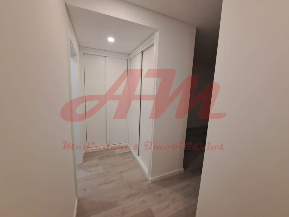 Apartamento T3 para Venda em Mina de Água Foto 23