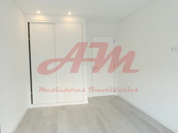 Apartamento T3 para Venda em Mina de Água
