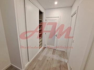 Apartamento T3 para Venda em Mina de Água