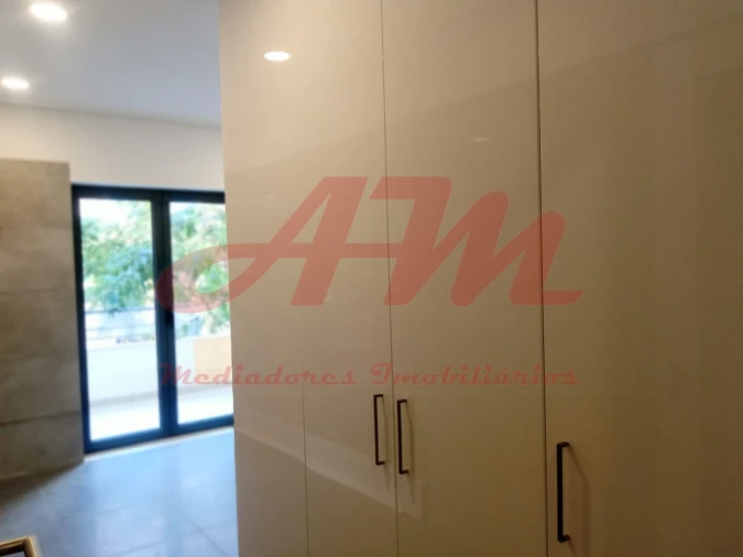 Apartamento T3 para Venda em Mina de Água Foto 4