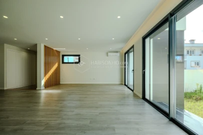 Moradia T4 para Venda em Anta e Guetim