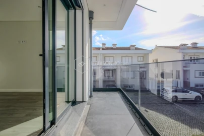 Moradia T4 para Venda em Anta e Guetim