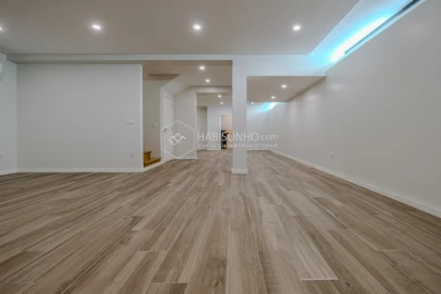 Moradia T4 para Venda em Anta e Guetim