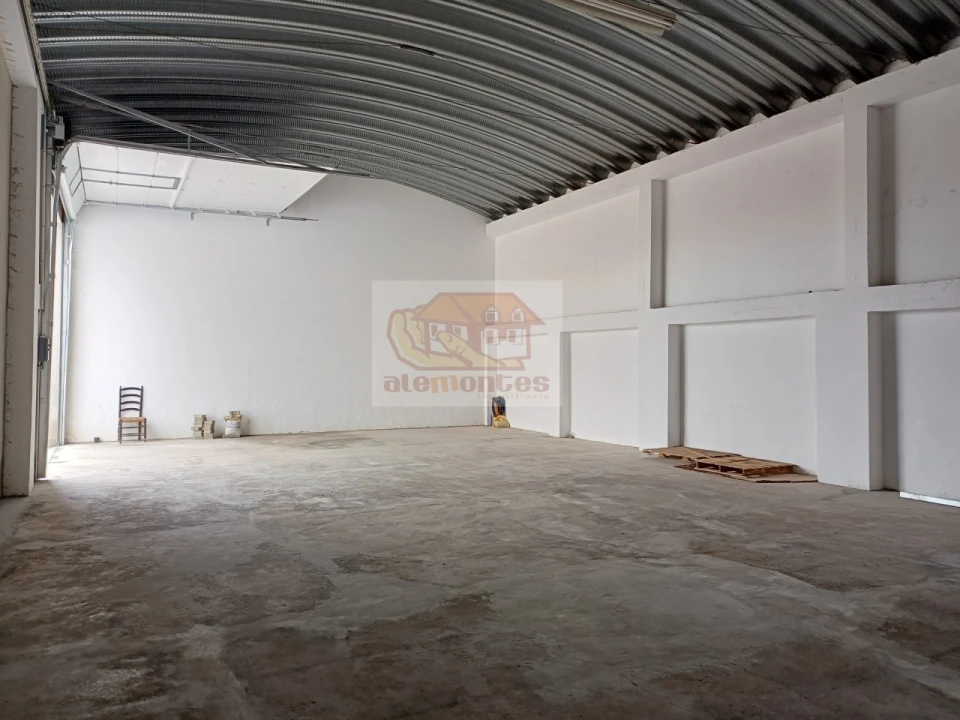 Garagem para Arrendamento em Grândola e Santa Margarida da Serra Foto 4