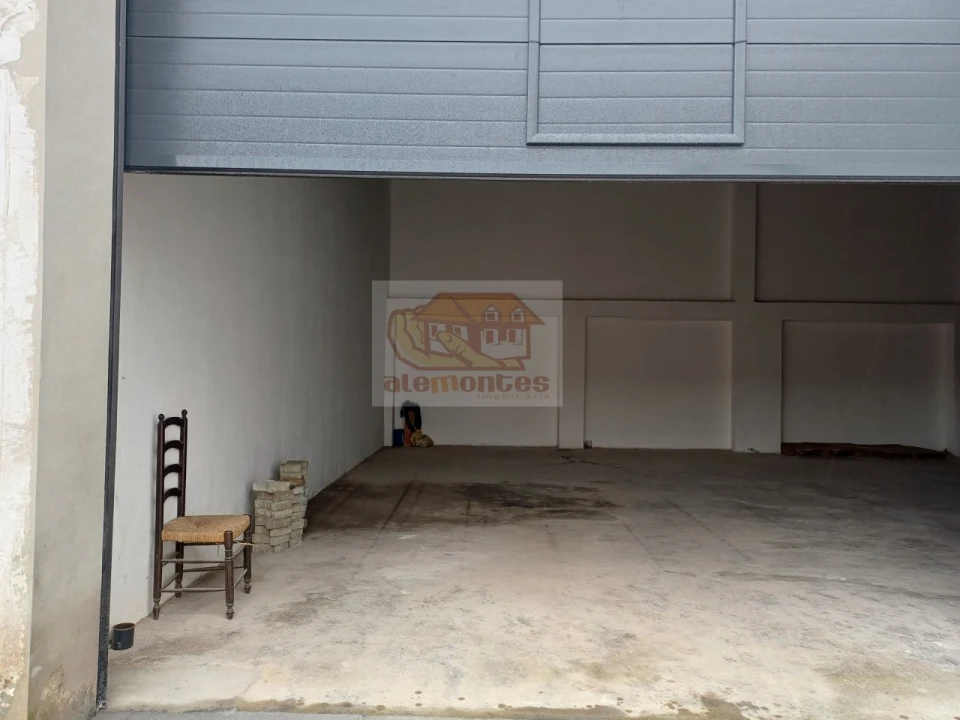 Garagem para Arrendamento em Grândola e Santa Margarida da Serra Foto 2