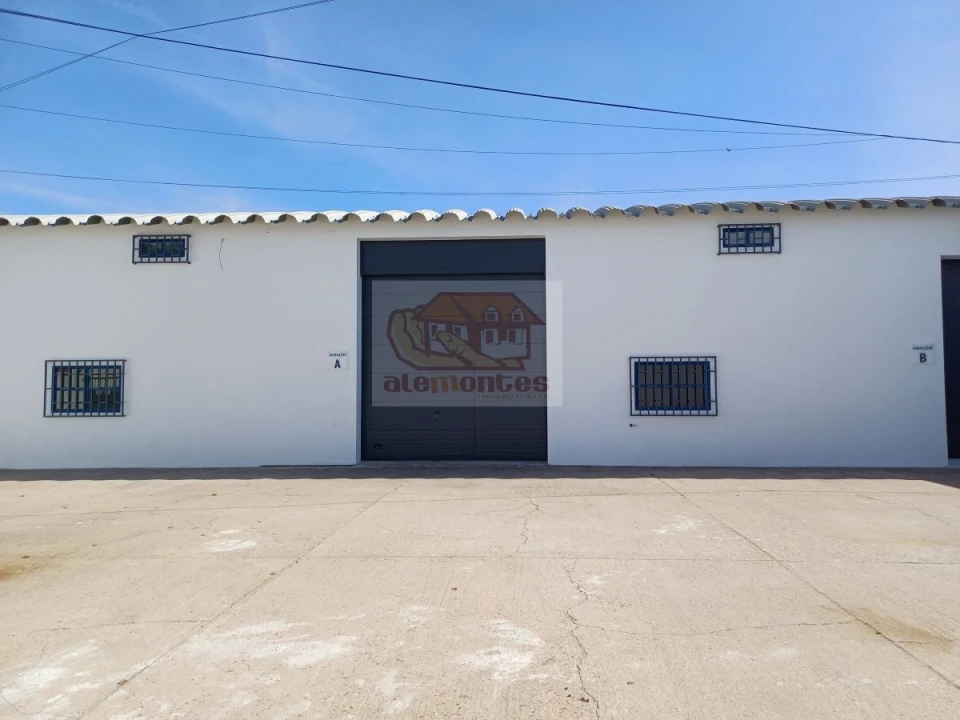 Armazém para Arrendamento em Grândola e Santa Margarida da Serra Foto 1