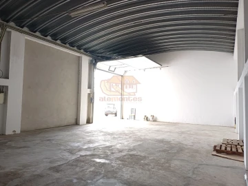 Garagem para Arrendamento em Grândola e Santa Margarida da Serra