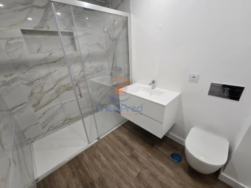 Apartamento T2 para Venda em Pontinha e Famões