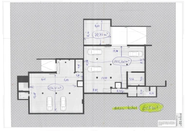 Loja para Arrendamento em Castêlo da Maia