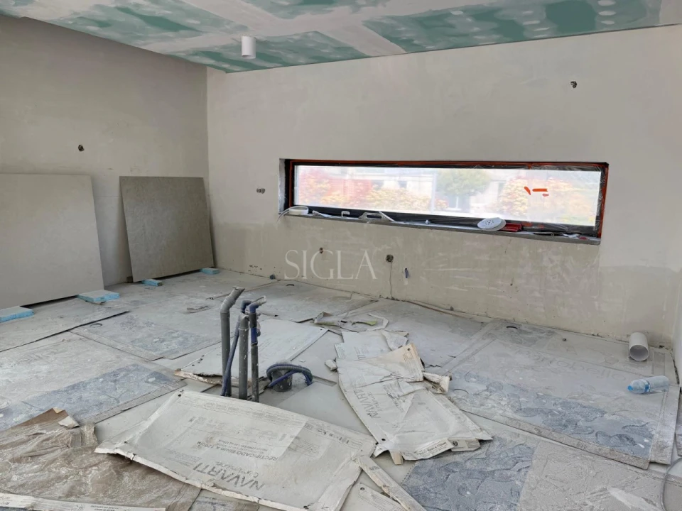 Moradia T4 para Venda em Serzedo e Perosinho Foto 6