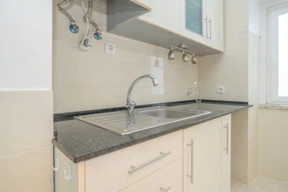 Prédio para Venda em União das Freguesias de Setúbal