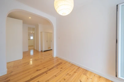 Prédio para Venda em União das Freguesias de Setúbal