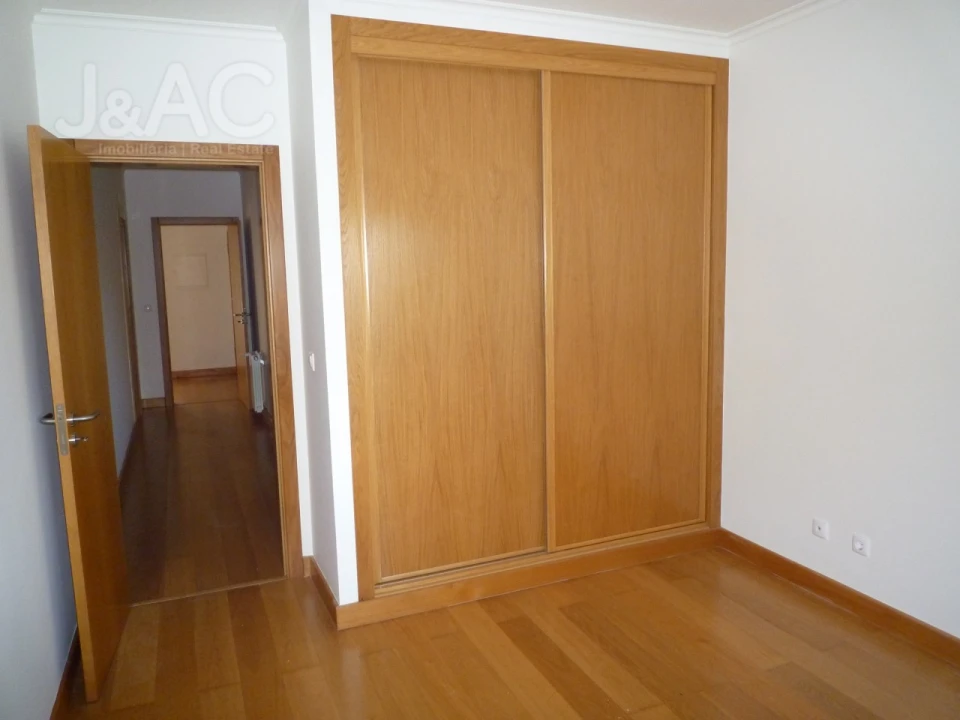 Apartamento T2 para Arrendamento em Cascais e Estoril Foto 17