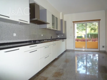 Apartamento T2 para Arrendamento em Cascais e Estoril