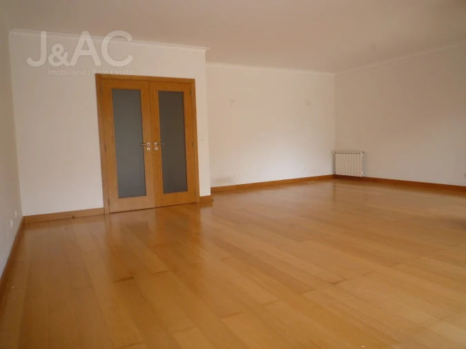 Apartamento T2 para Arrendamento em Cascais e Estoril Foto 5