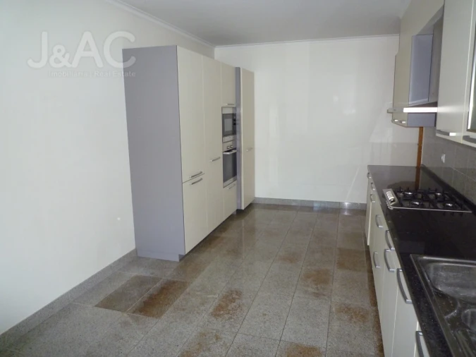 Apartamento T2 para Arrendamento em Cascais e Estoril Foto 9