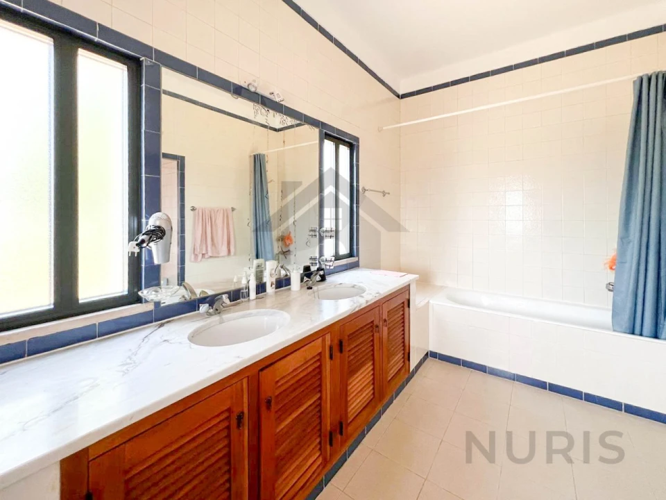 Moradia T3 para Venda em Alvor Foto 35