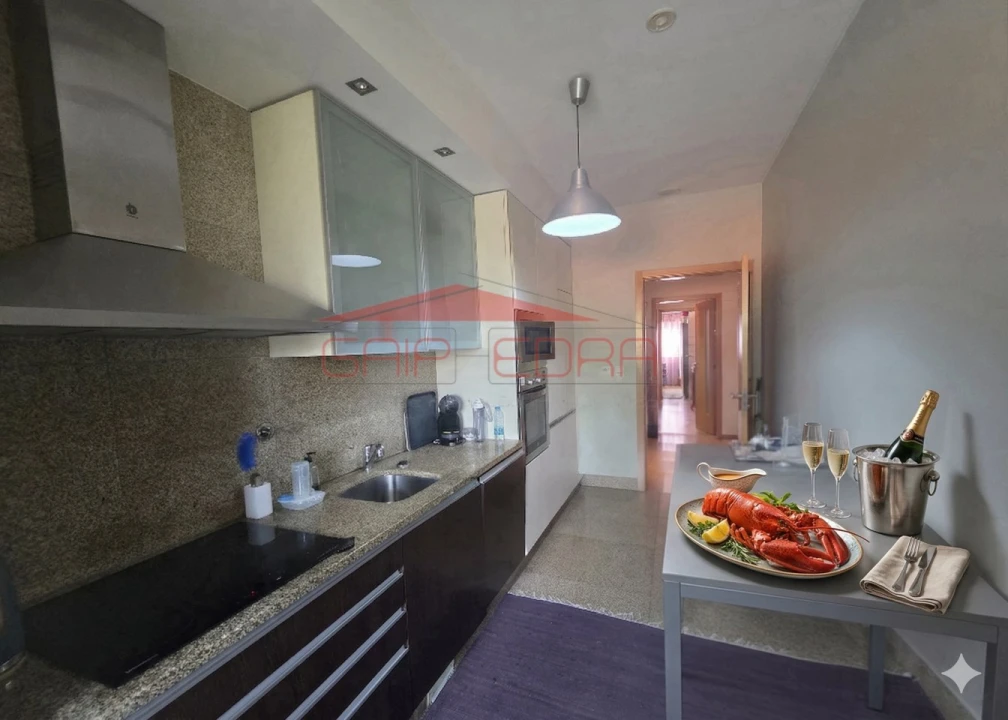 Apartamento T2 para Venda em Custóias, Leça do Balio e Guifões Foto 3