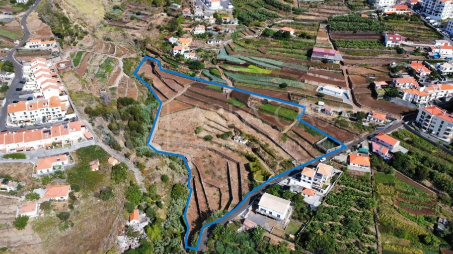Terreno para Venda em Caniço Foto 6