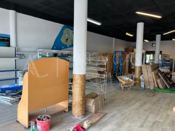 Loja para Venda em Prazeres