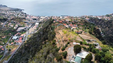Terreno para Venda em Santa Cruz