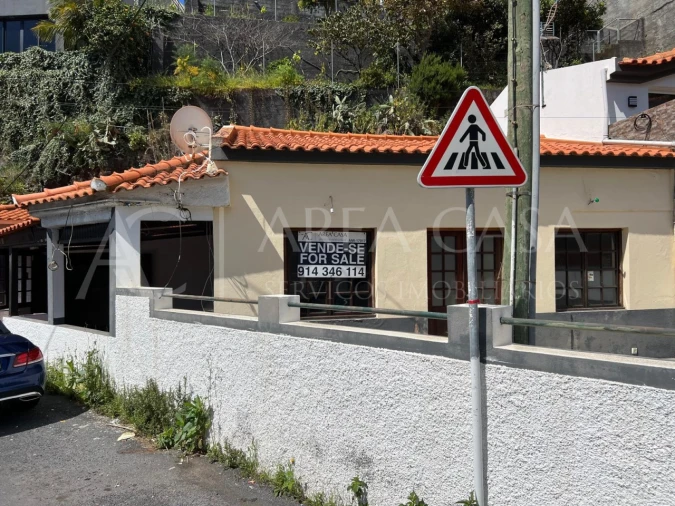 Negócio para Venda em Caniço Foto 3