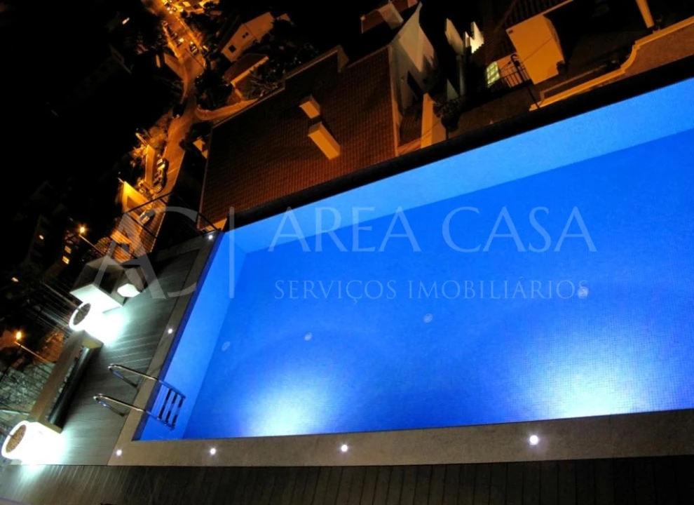 Moradia T3 para Venda em Caniço Foto 21