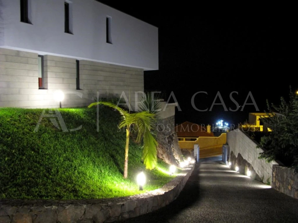 Moradia T3 para Venda em Caniço Foto 46