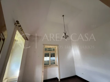 Quinta T3 para Venda em Estreito de Camara de Lobos