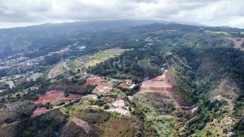 Terreno para Venda em Santa Cruz